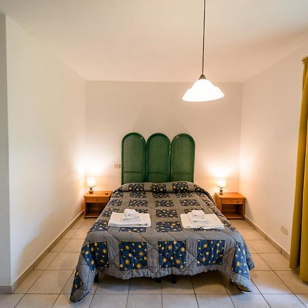Agriturismo Bio Femminella Principina a Mare Luaran gambar